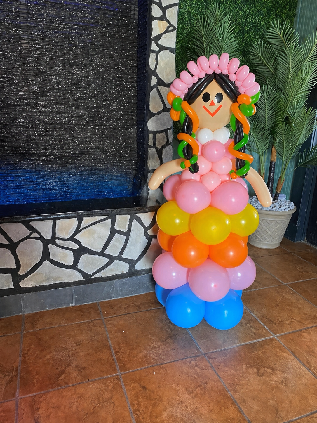 Celebracion decorada con globos